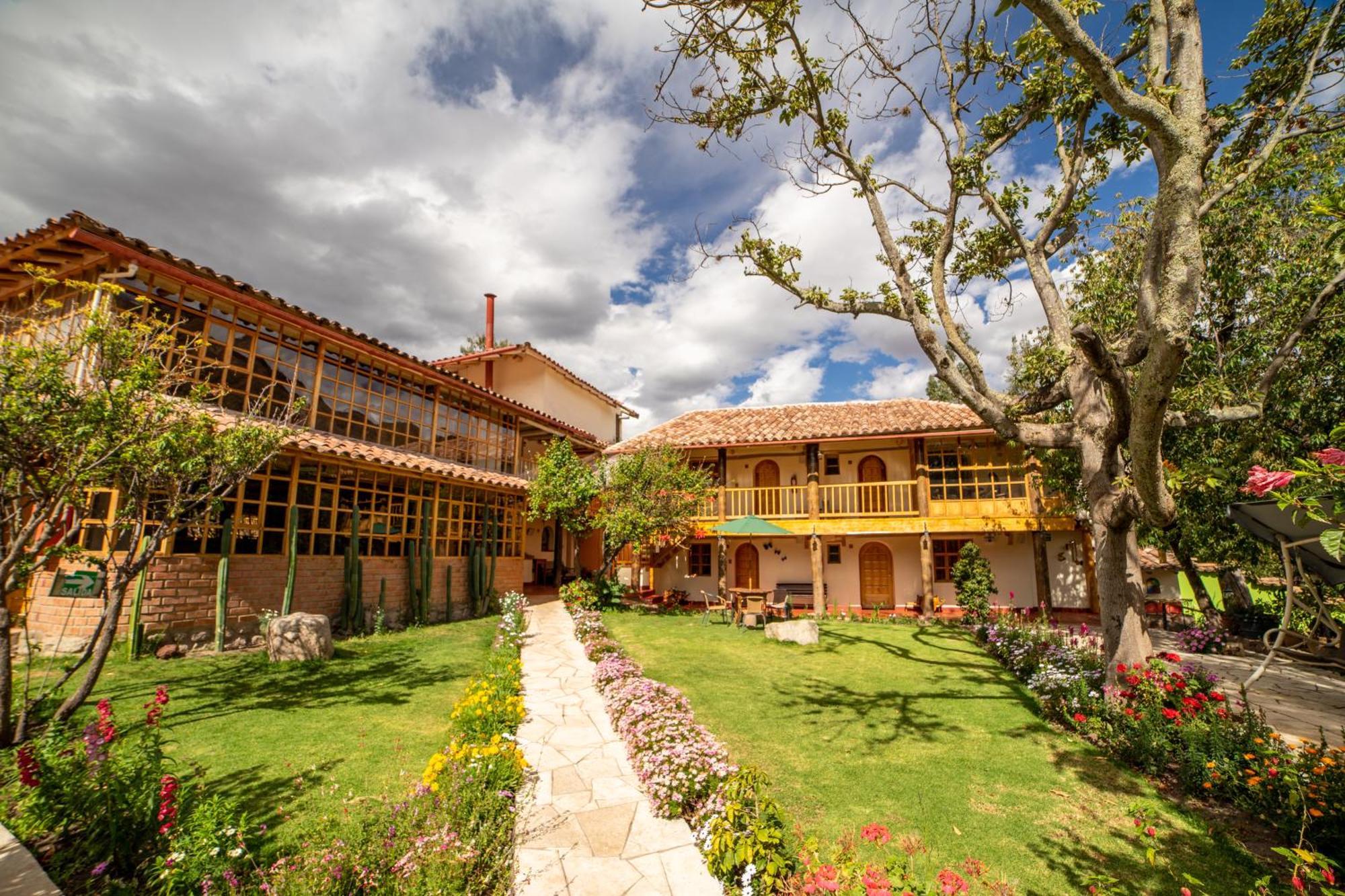 Iorana Hotel Urubamba Eksteriør billede